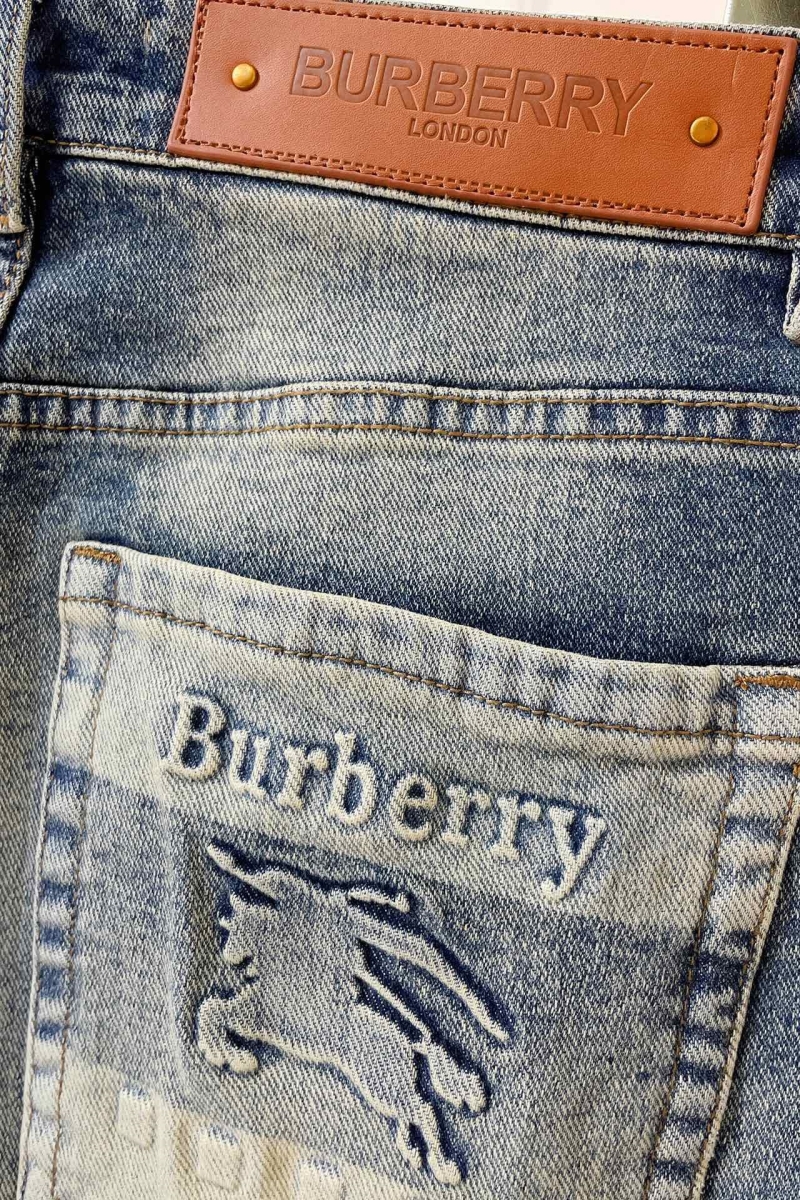 Burberry Jeans